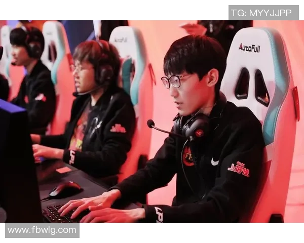 FPX战队在CSGO中的战术转型与成功之路解析